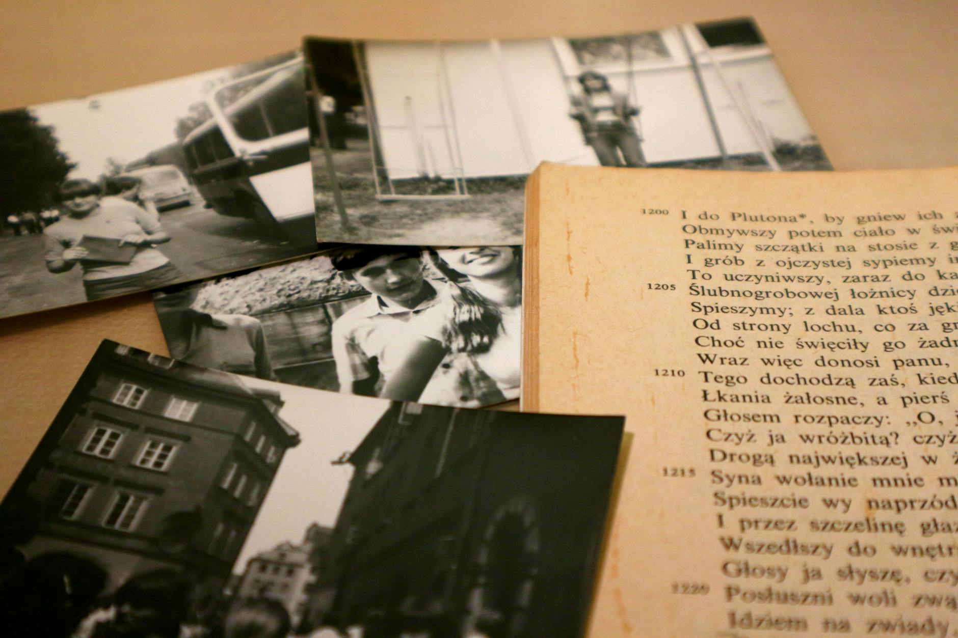 Kontaktné listy fotografií pri tvorbe foto eseje